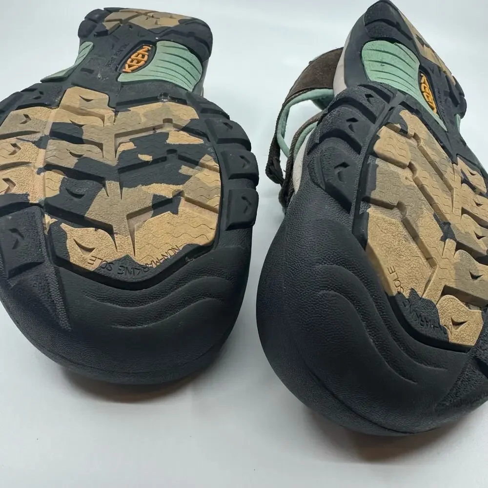 KEEN Women's Newport H2 closed toe hiking sandals in brown womens 10